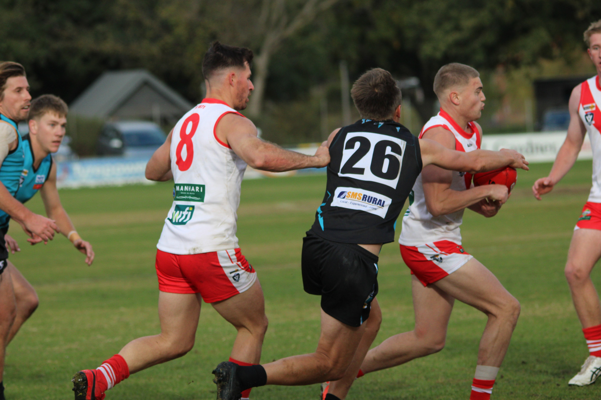 Rats’ Alex Van Opstal tries to evade a tackle from Thunder’s Coleman Schache. PHOTO: CHRIS GRAETZ