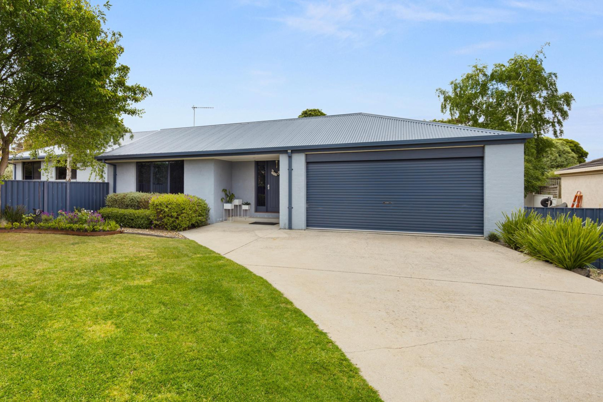 A custom-built home in the sought-after west end of Ararat - feature photo