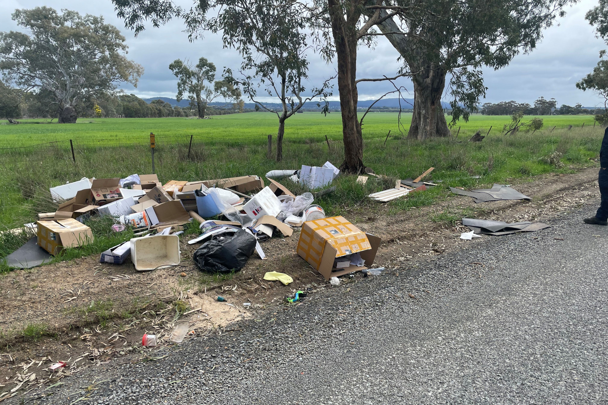 Northern Grampians Shire Council has welcomed extra financial assistance to crack down on and clean up illegal dumping of rubbish.