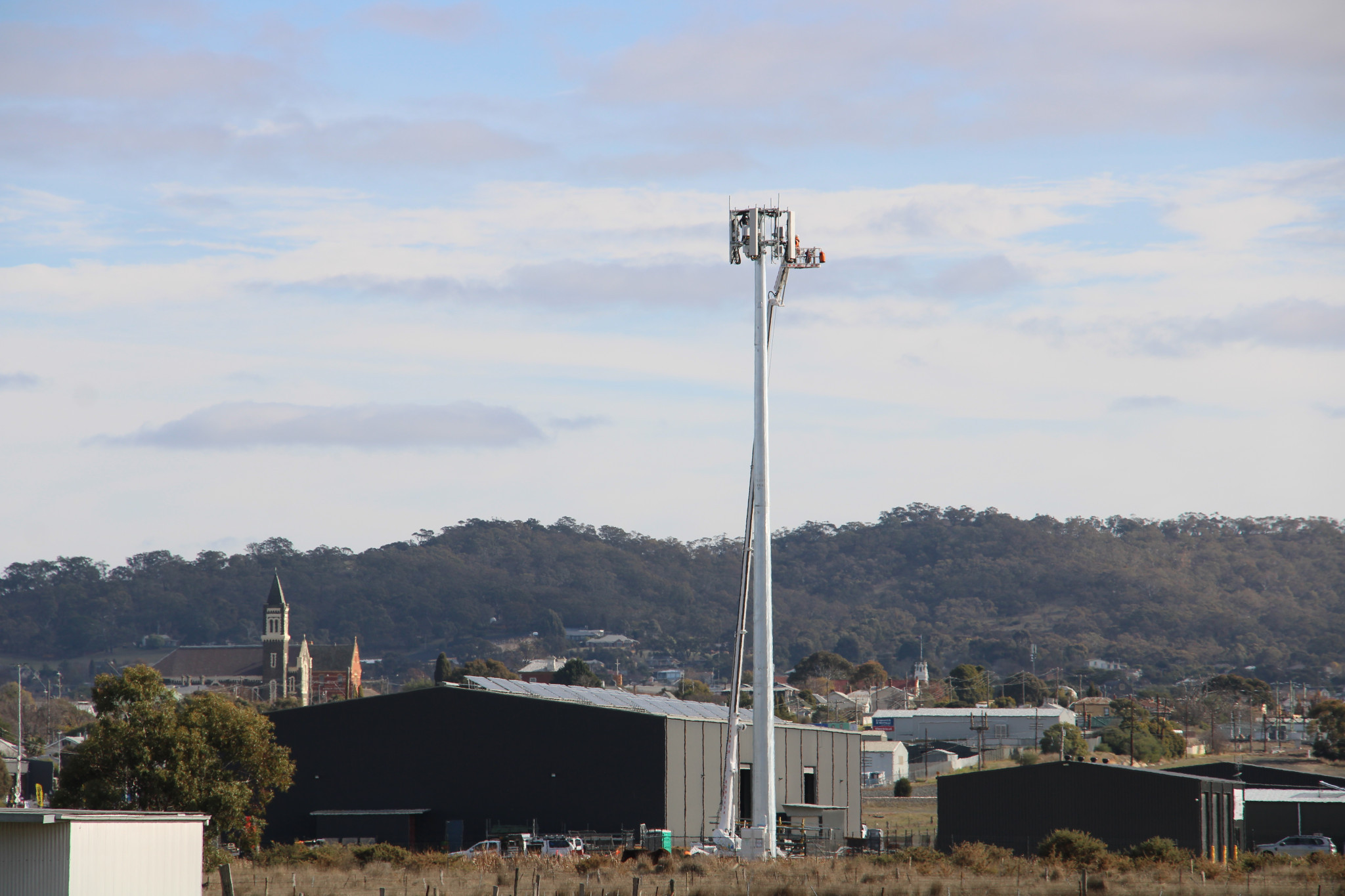 The new Optus tower is being installed near Aradale.