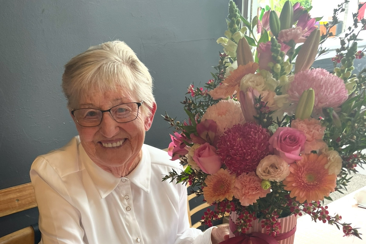 A pair of Muriel Hart's famous sponge cakes were a hot item at Stawell Warriors Football and Netball Club's Super Saturday fundraising auction on August 9.