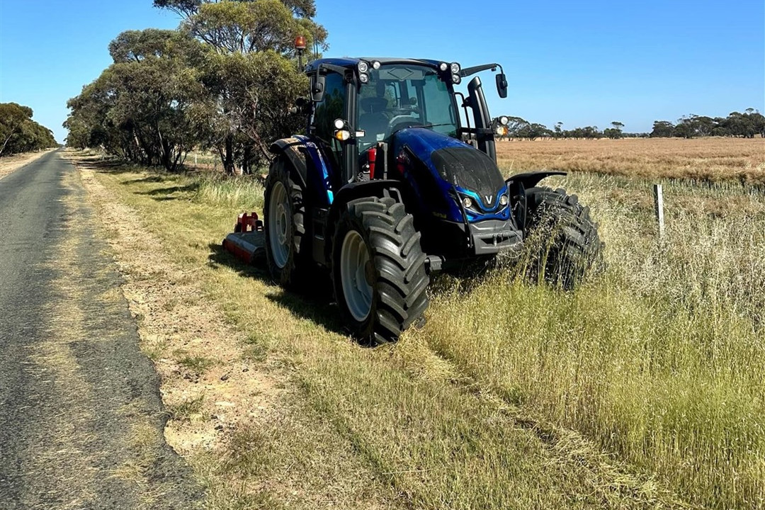 Work is underway rot slash hundreds of kilometres of roads across Pyrenees Shire.